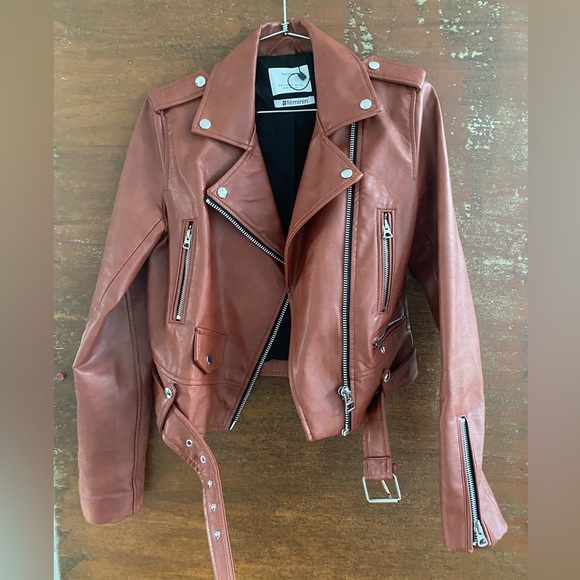 Bershka Light Brown Faux Leather Motorcycle Jacket NWOT size Small - Picture 1 of 4